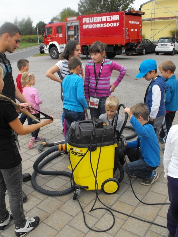 Kinderfeuerwehr am 01.10.16